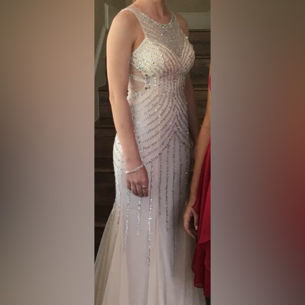 Cecily Brown prom dress champagne size xxs